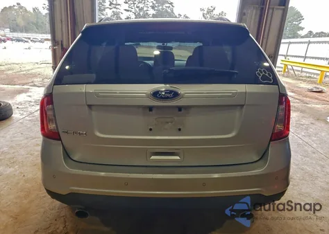 2013 Ford Edge Se z USA, uszkodzony, nr VIN 2FMDK3GC6DBB25582